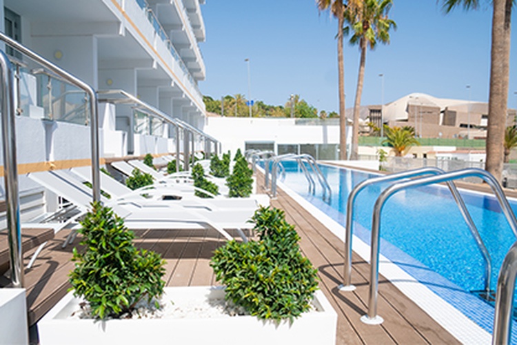 Junior suite swim up Coral Ocean View Costa Adeje Junior suite swim up Coral Ocean View Costa Adeje