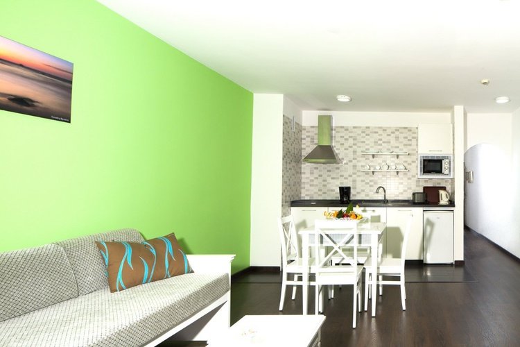 Coral classic suite appartment mit 1 zimmer höhere etage mit meerblick-poolblick coral los alisios hotel los cristianos Coral classic suite appartment mit 1 zimmer höhere etage mit meerblick-poolblick coral los alisios hotel los cristianos