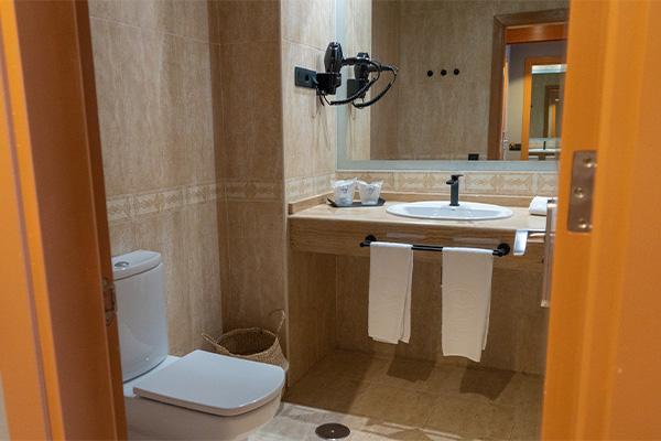 Standard familien doppelzimmer Coral Cotillo Beach Hotel El Cotillo Standard familien doppelzimmer Coral Cotillo Beach Hotel El Cotillo