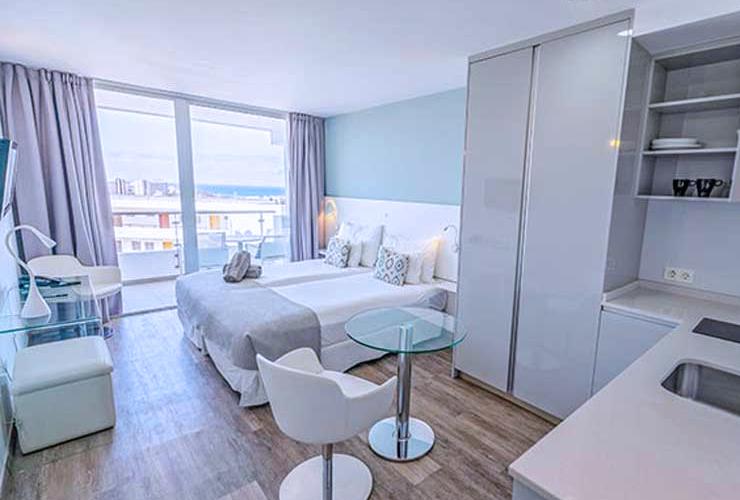 Junior Suite Poolblick Coral Ocean View Hotel Costa Adeje Junior Suite Poolblick Coral Ocean View Hotel Costa Adeje