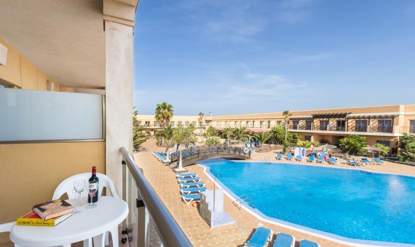 Zimmer mit blick auf den pool 3 erwachsene Coral Cotillo Beach Hotel El Cotillo Zimmer mit blick auf den pool 3 erwachsene Coral Cotillo Beach Hotel El Cotillo