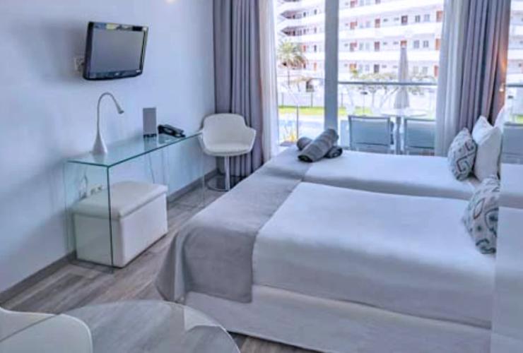 Junior Suite Swim Up Coral Ocean View Hotel Costa Adeje Junior Suite Swim Up Coral Ocean View Hotel Costa Adeje