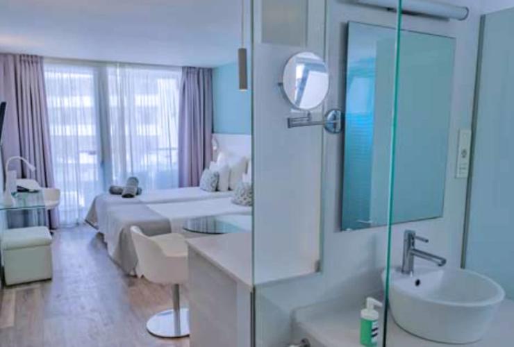 Junior Suite Swim Up Coral Ocean View Hotel Costa Adeje Junior Suite Swim Up Coral Ocean View Hotel Costa Adeje